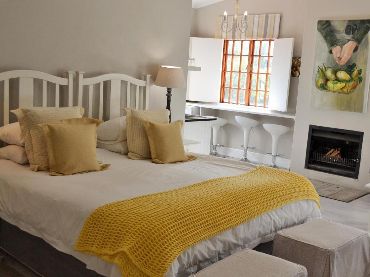 By The Way Guesthouse Clarens Exteriör bild
