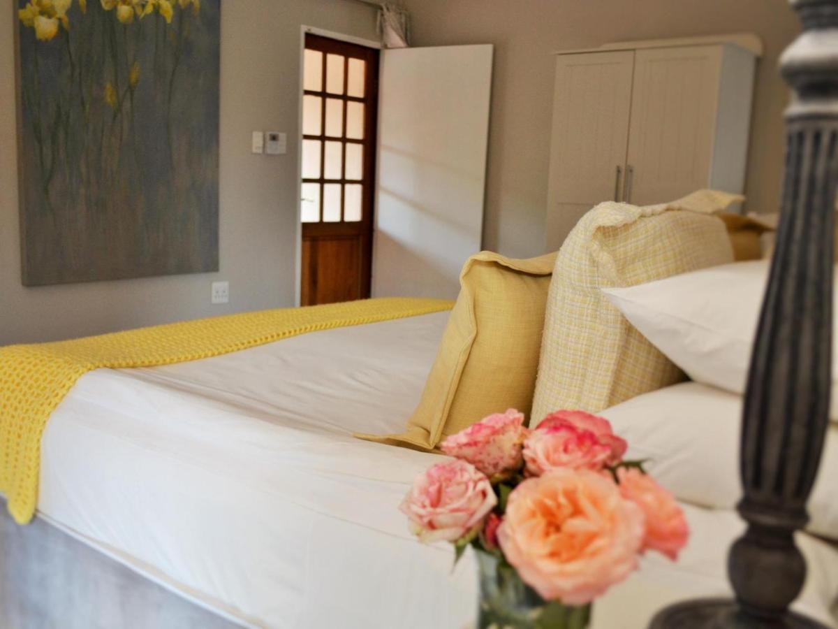 By The Way Guesthouse Clarens Exteriör bild