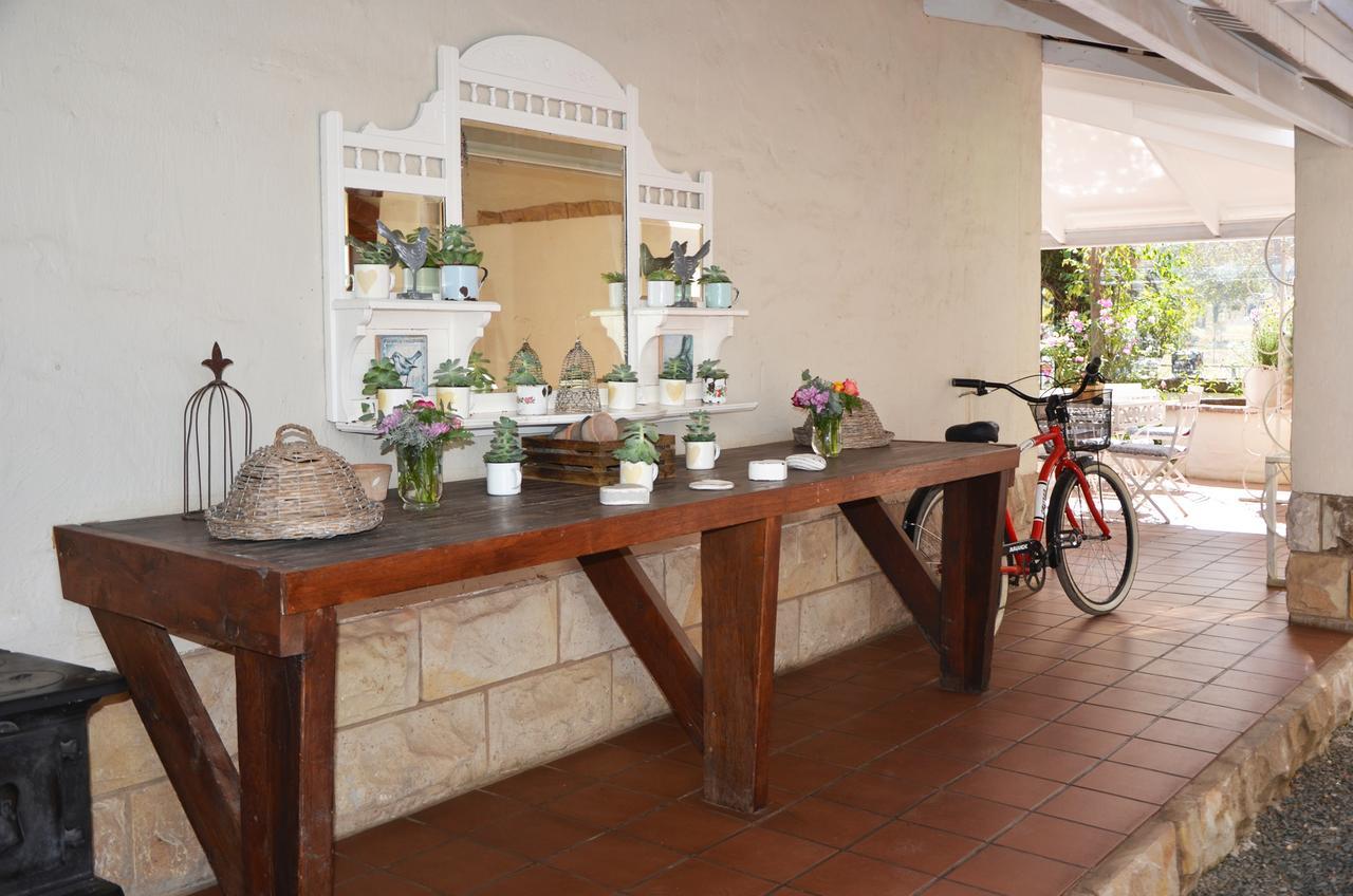 By The Way Guesthouse Clarens Exteriör bild
