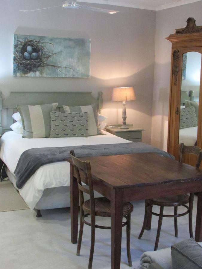 By The Way Guesthouse Clarens Exteriör bild